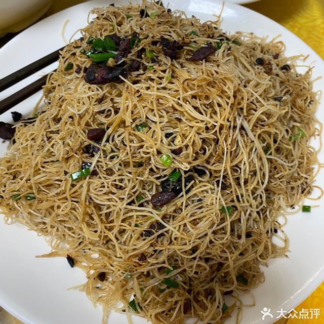 榄角炒米粉图片