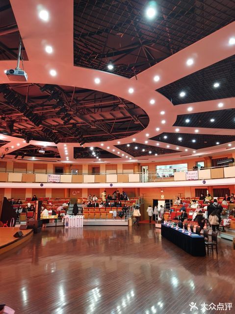 上海市嘉定区青少年活动中心