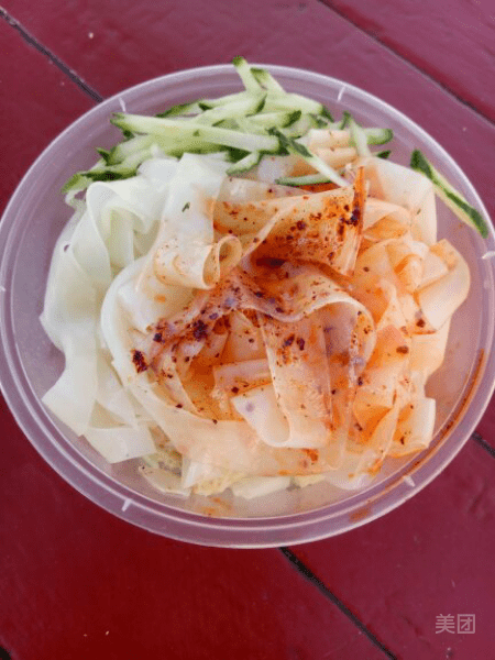 推荐菜:介绍:地址(在哪里):房家手工凉皮位于济宁市任城区南张中心