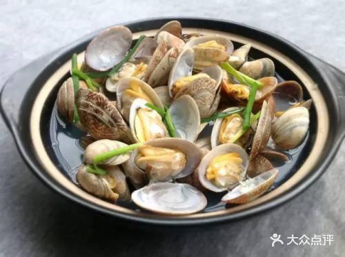 石锅烤黄皮蛤图片