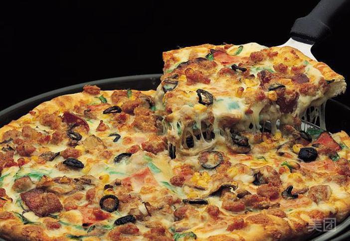 榴莲披萨推荐菜:介绍:地址(在哪里):皇和世爵牛排馆位于潍坊市高密市