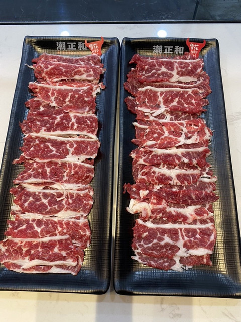 鲜雪花牛肉图片