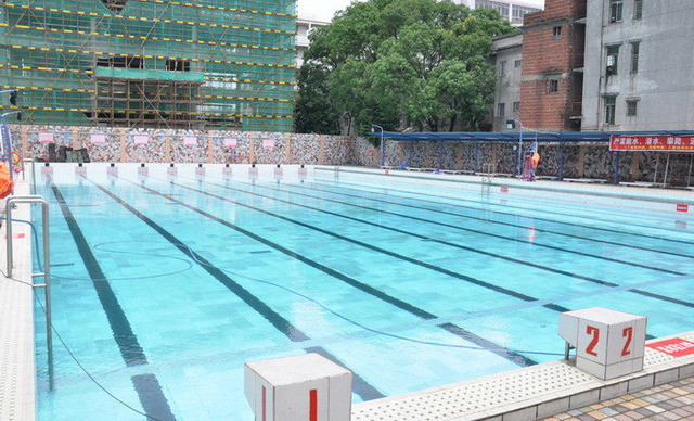 张槎游泳场图片