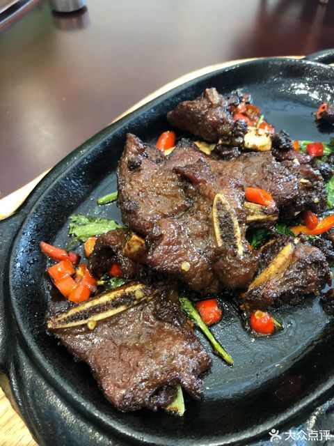 推荐菜:介绍:地址(在哪里):厨娘菜位于南昌市青云谱区井冈山大道657号