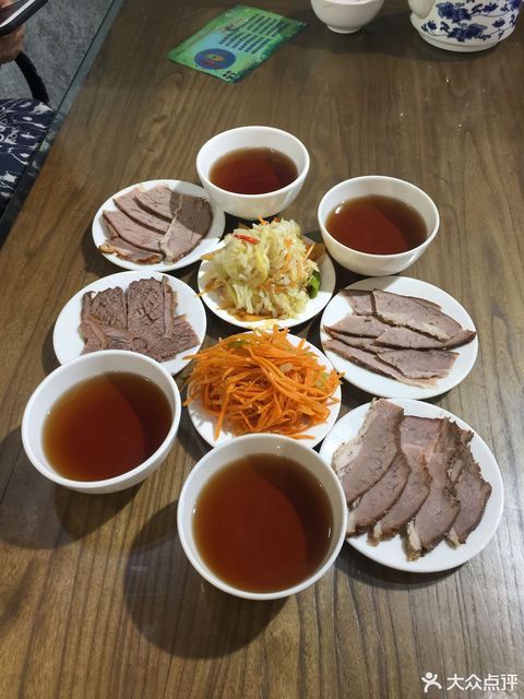 牛肉面馆枣茶图片