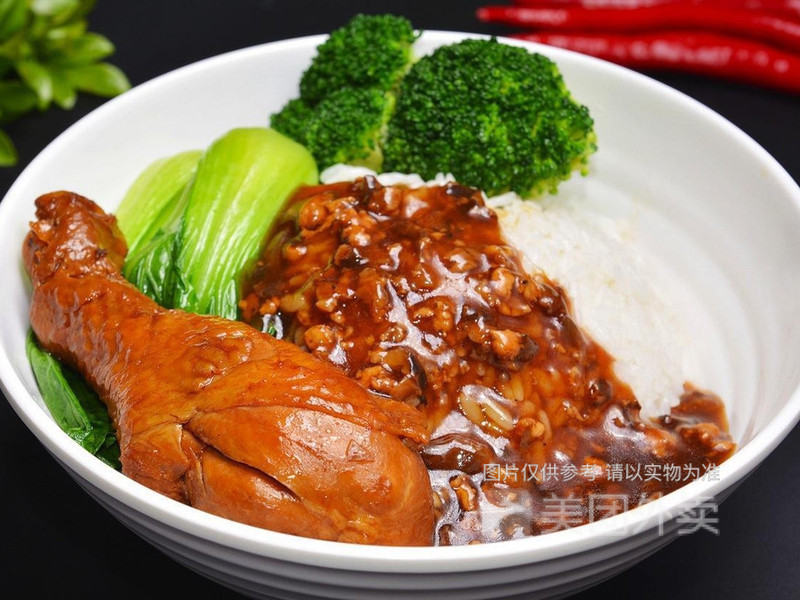 过桥米线是哪里的小吃