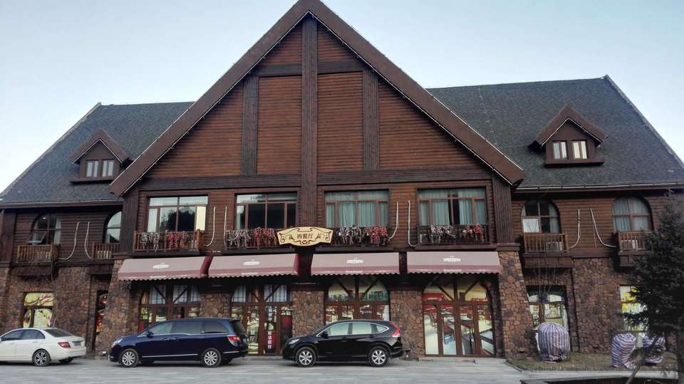 四季圣诞小镇图片