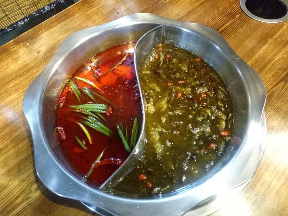蜀道酸巷酸菜鱼火锅