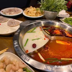 愚人火锅清真定边店