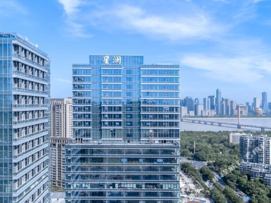 去,怎么走,在哪,在哪里,在哪儿):杭州市滨江区西兴路2333号星澜里电