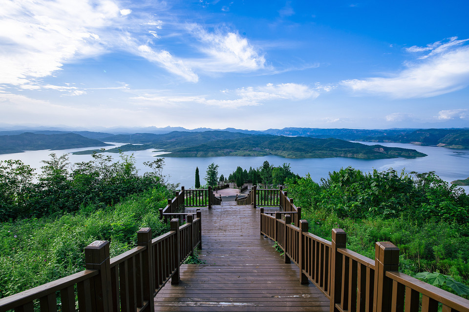 黄河小浪底鹰嘴山风景区图片