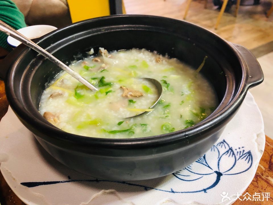 鸡杂粥图片