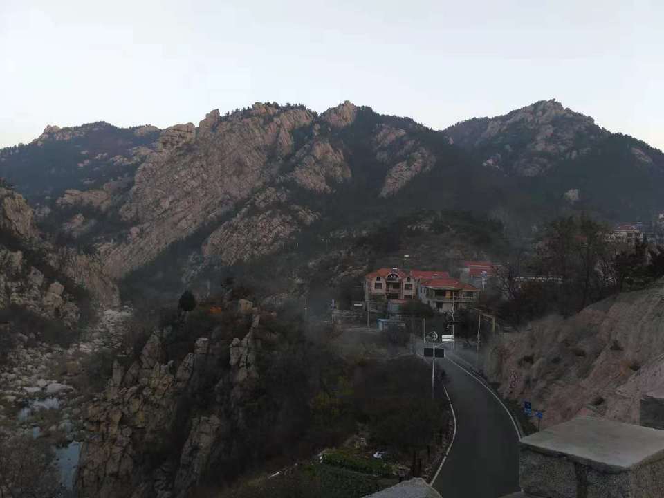 电话:地址(位置,怎么去,怎么走,在哪,在哪里,在哪儿:青岛市崂山区北