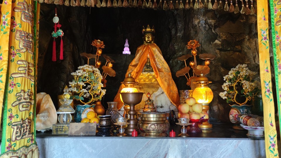 地址(在哪里):普贤洞位于忻州市五台县台怀镇介绍:标签:景点公园景点