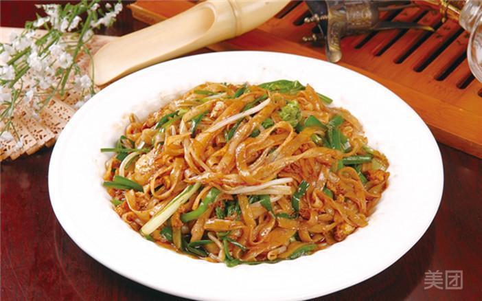 青椒肉丝盖浇饭推荐菜:介绍:地址(在哪里):沙县小吃(黄石南石路店)