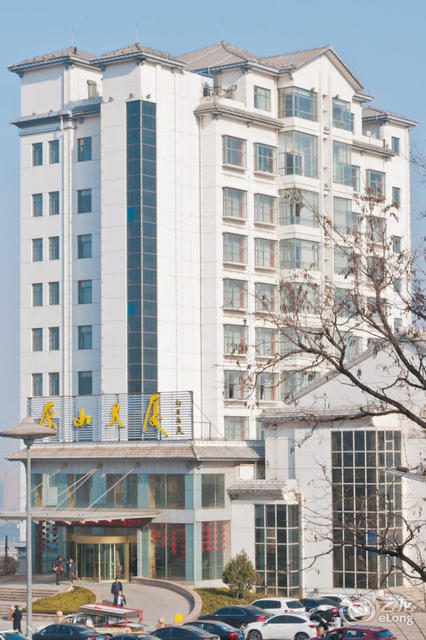 怎么走,在哪,在哪里,在哪儿):淄博市博山区颜山公园路4号原山大厦电话