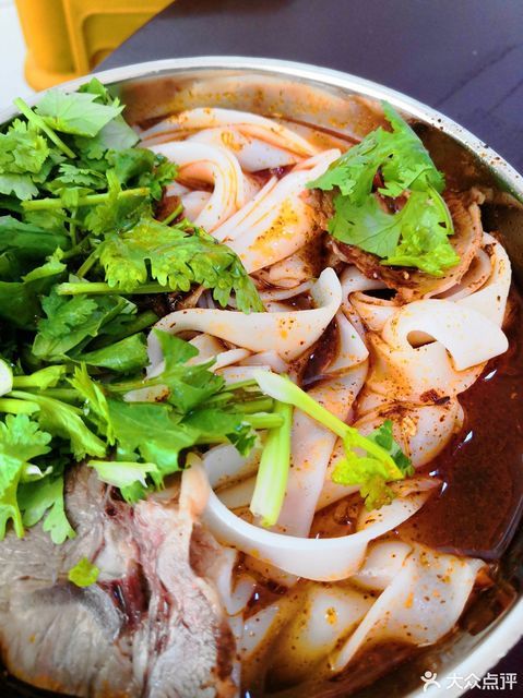 红油牛肉米皮图片