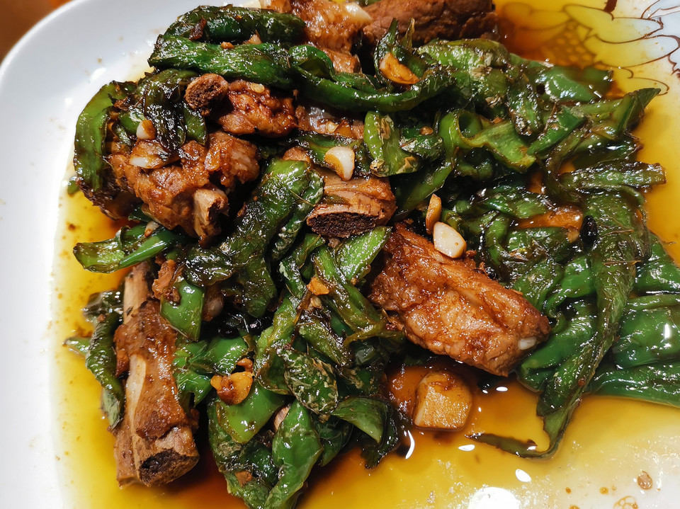 擂辣椒排骨图片