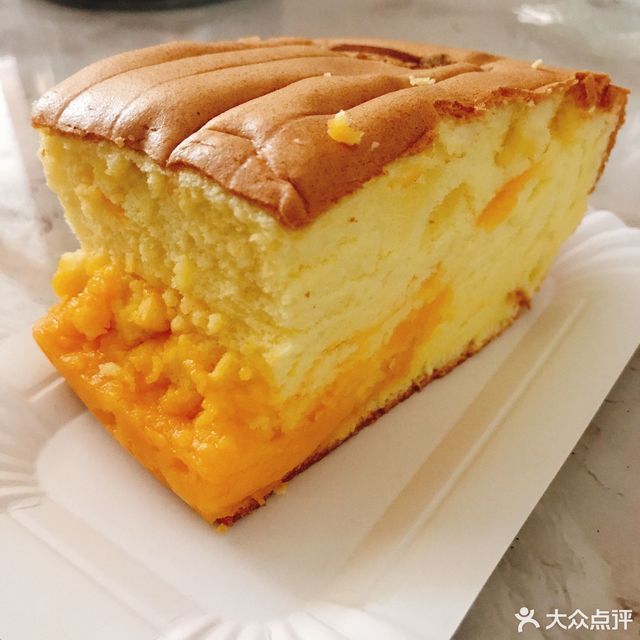 咸蛋黄蛋糕图片