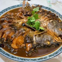 48分类:餐馆;餐饮;地方菜;特色菜;特色/地方风味餐厅;家常菜;中餐查