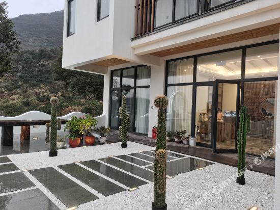 在哪,在哪里,在哪儿):宁波市象山县鹤浦镇大沙村17号象山浪里个浪民宿