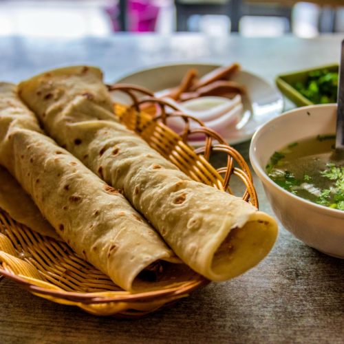 唐记马宋饼朝天锅中医院店