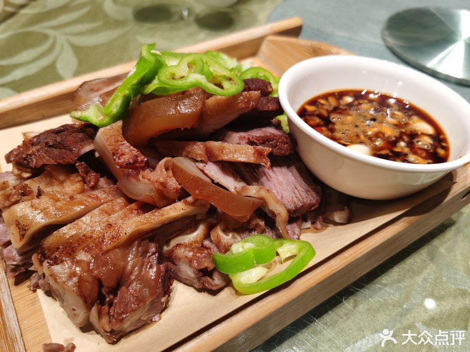 孙大厨鸽子馆振头店