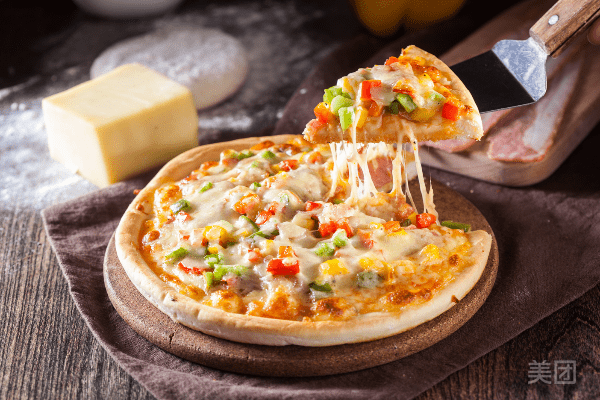 bbq烤鸡披萨图片