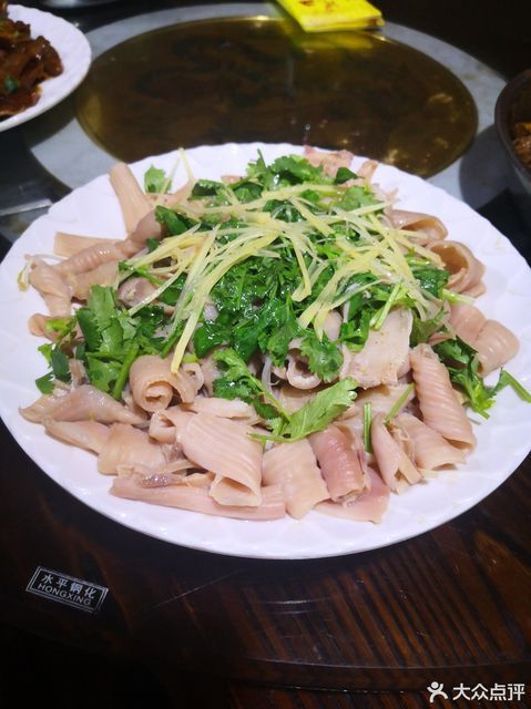 白灼鹅肠头图片