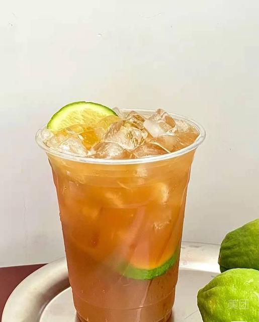 手打柠檬茶图片