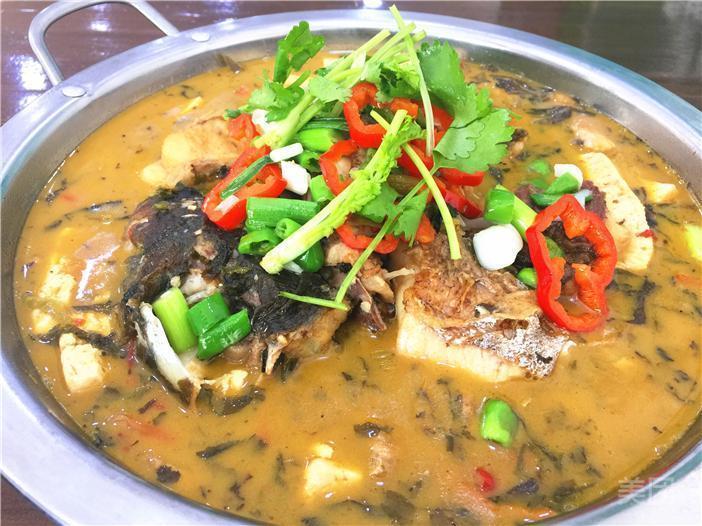 清水胖头鱼火锅图片