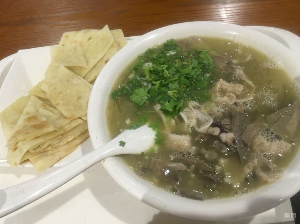 介绍:地址(在哪里):佳和美食城(广场店)位于菏泽市巨野县麒麟大道佳和