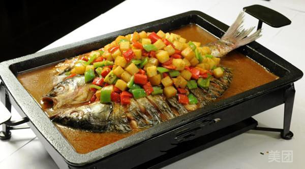 酱香味烤鱼图片