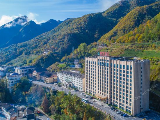 神农架神农山庄图片