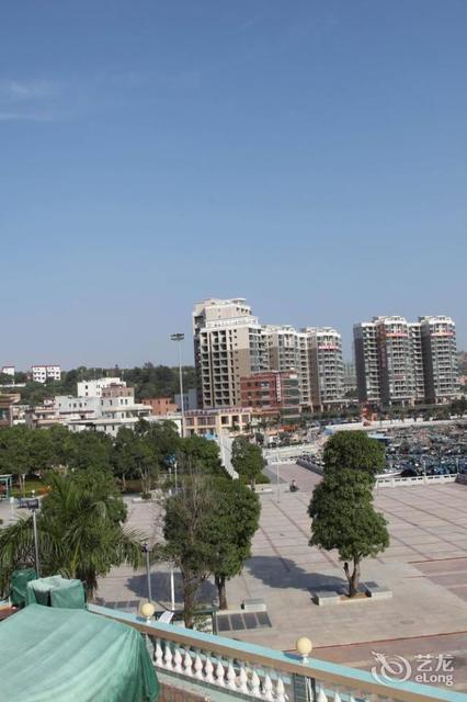 怎么去,怎么走,在哪,在哪里,在哪儿):惠州市惠阳区大亚湾澳头街道海鲜