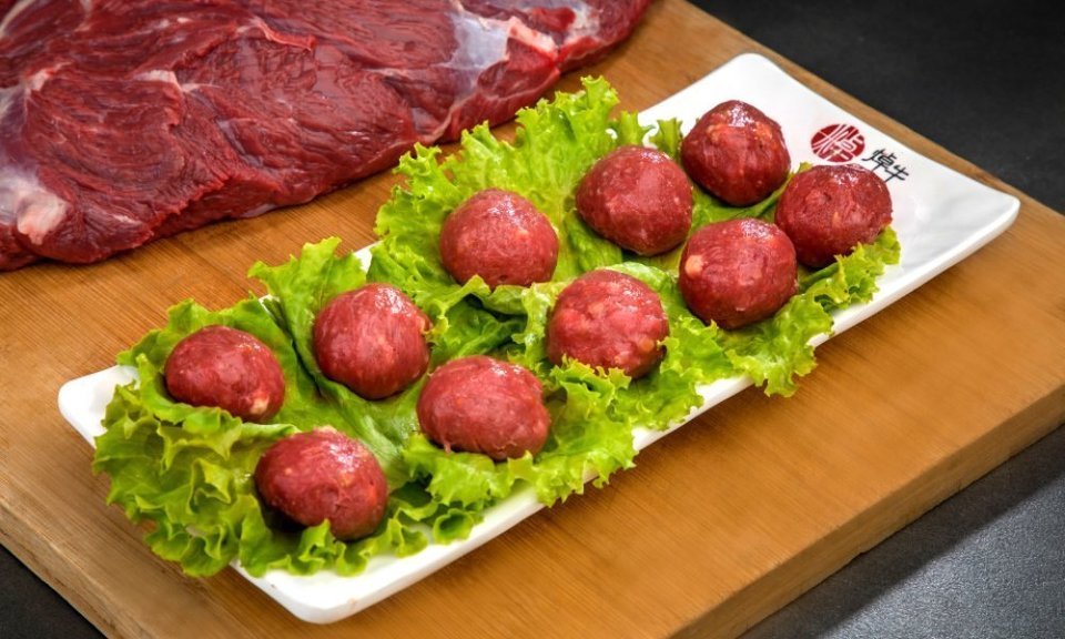 手打生牛肉丸图片