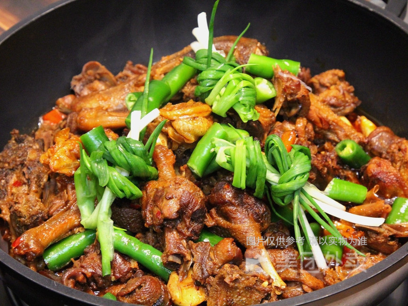 铁锅炖大鸭图片