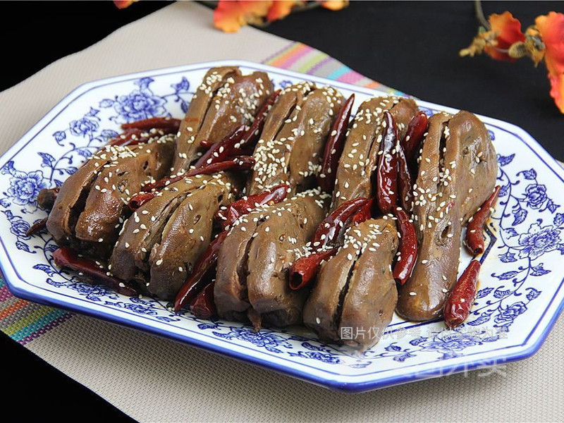 让鸭脑壳飞新圩店