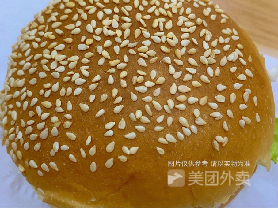 现烤汉堡胚图片