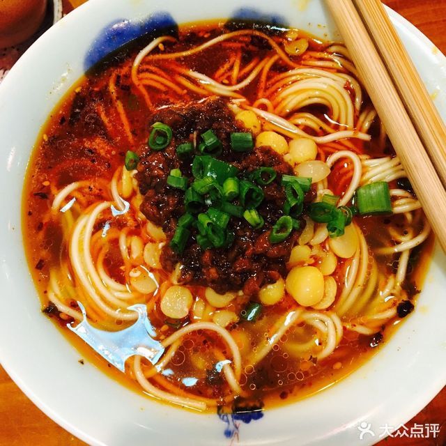 清汤豌杂面图片