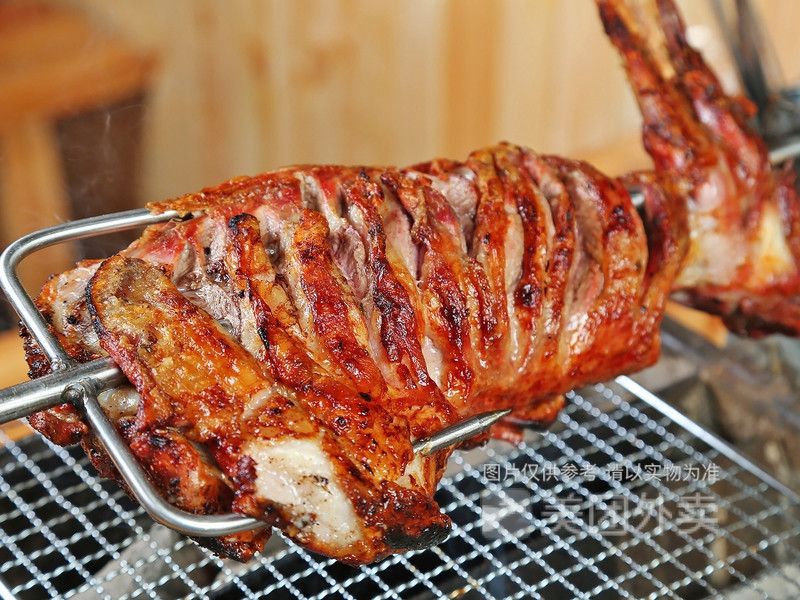 烤羊腿