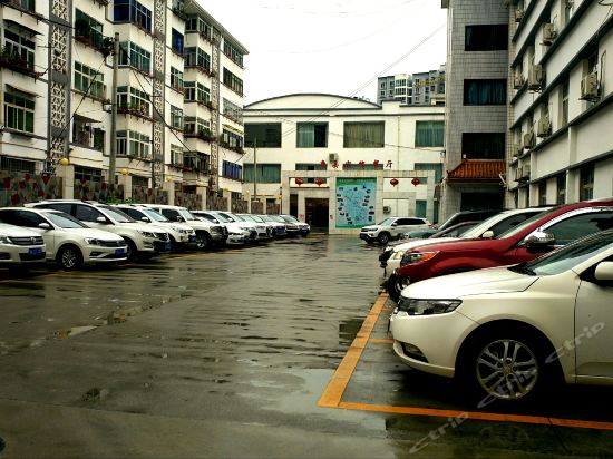 去,怎么走,在哪,在哪里,在哪儿):陇南市武都区东江镇秦都家园附近电话