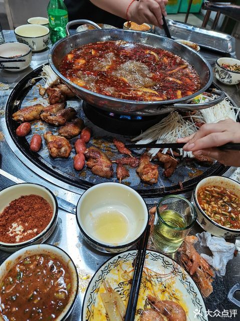 庄稼汉·围炉烤肉自助涮烤图片