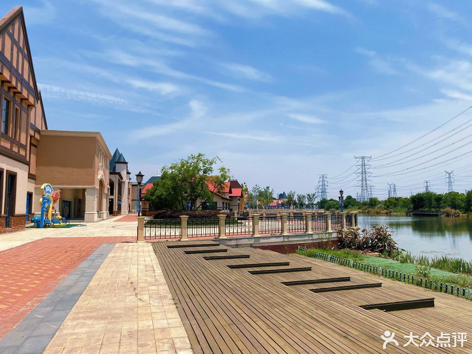 纳米魔幻城,纳米魔幻城,世茂纳米魔幻城晶品公馆,上海纳米魔幻城民宿