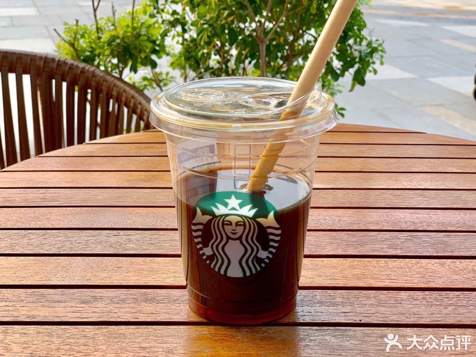 星巴克松山湖万科生活广场店