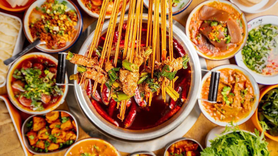 牛华老阿婆麻辣烫清餐