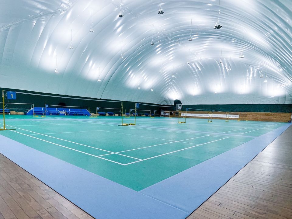 羽毛球体育馆