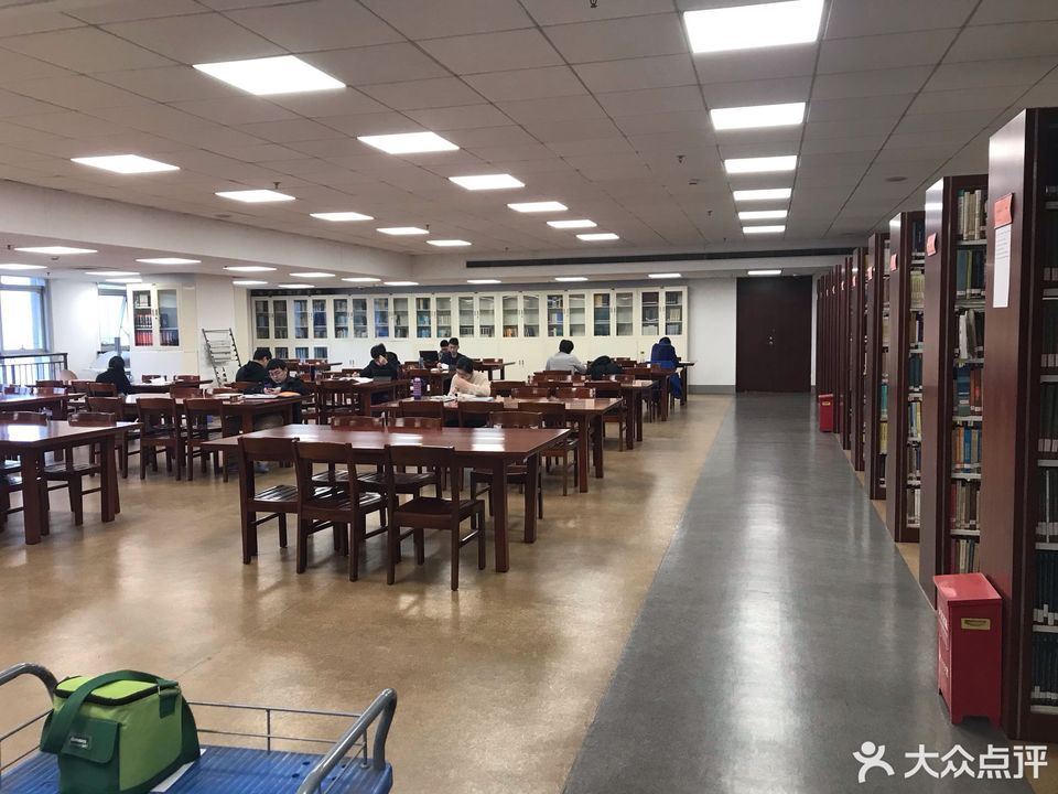 复旦大学图书馆
