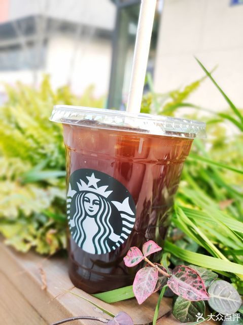 星巴克柯桥金地店