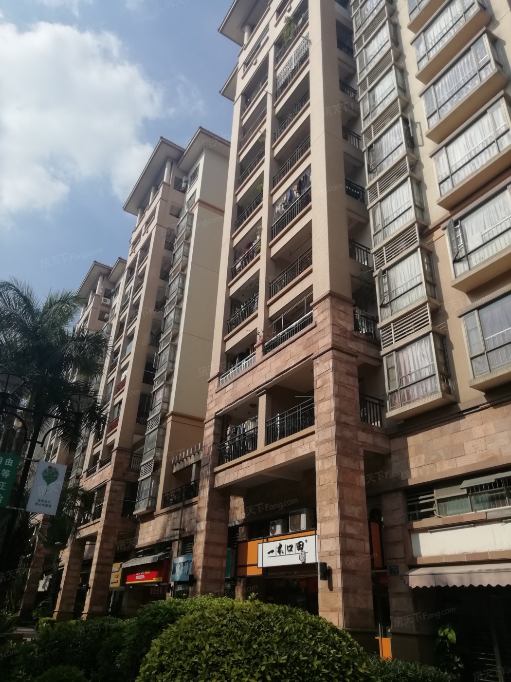 美林湖畔花园图片